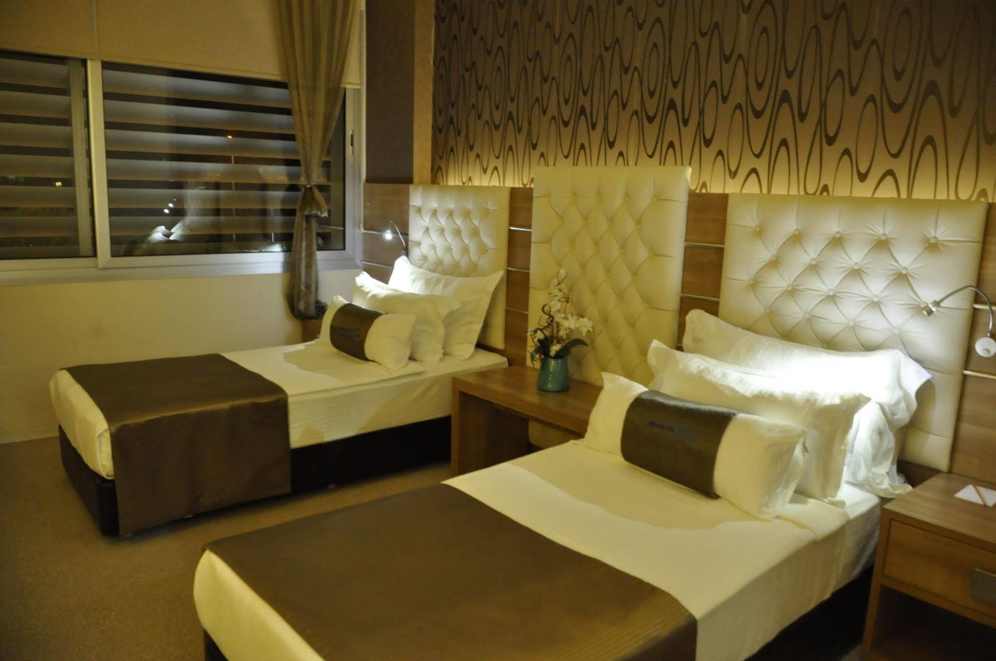 Orty Airport Hotel İzmir Luaran gambar